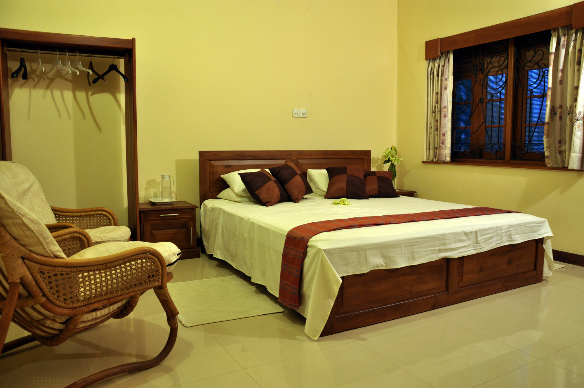 Serene Villa Ratnapura Exterior photo