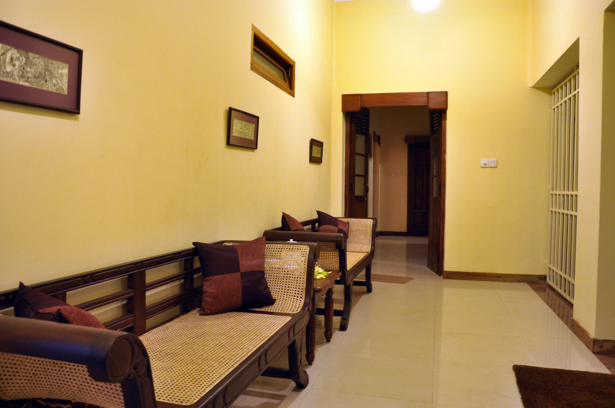 Serene Villa Ratnapura Exterior photo